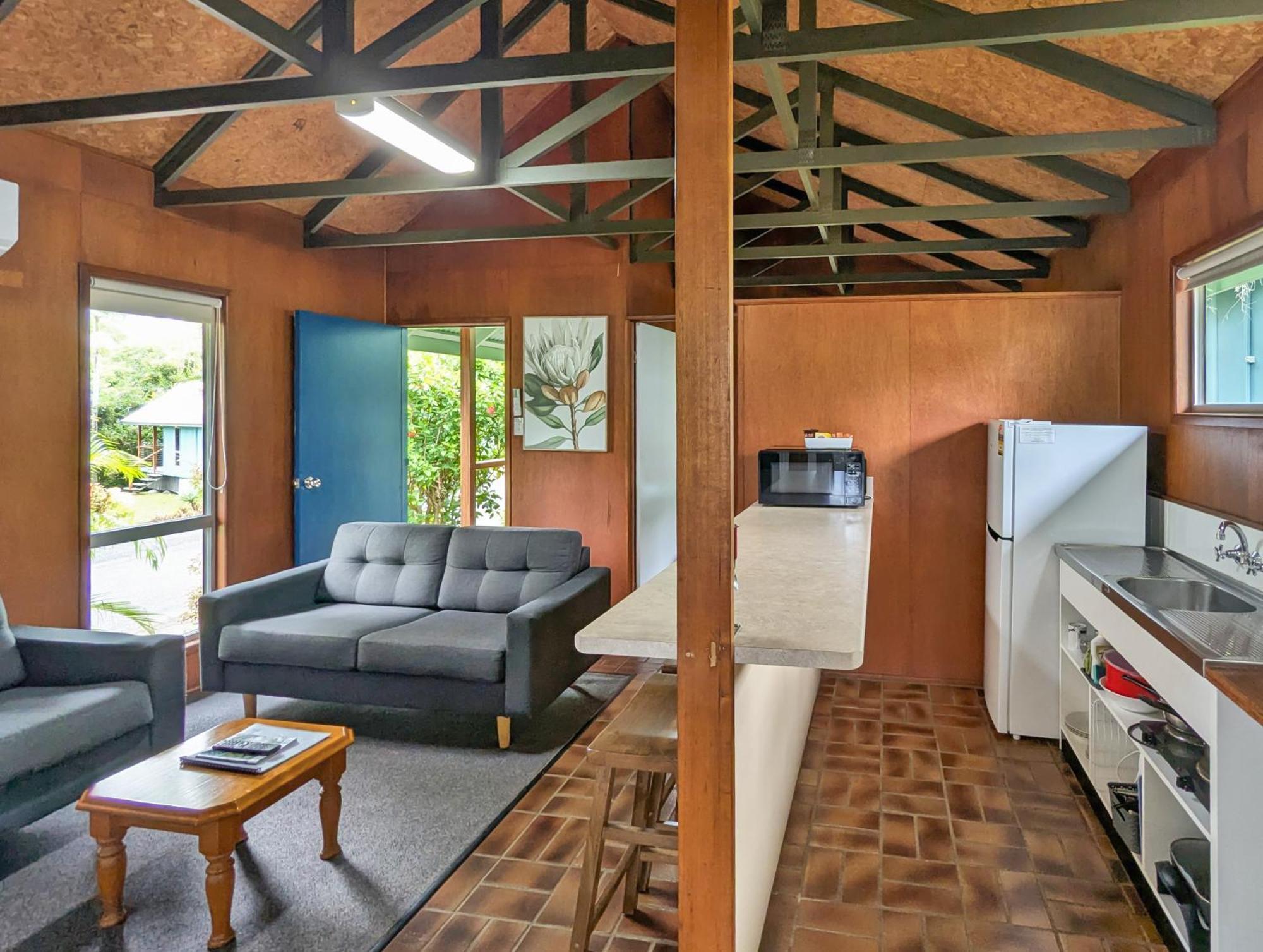 Gumnut Glen Cabins Yeppoon Exterior photo